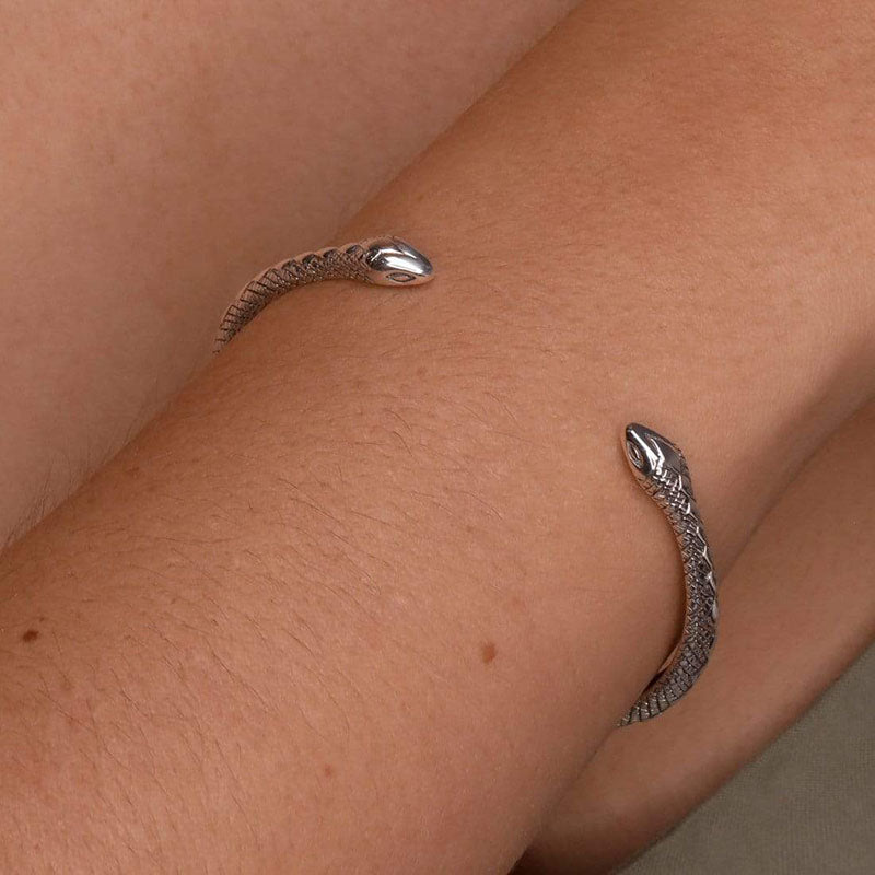 DIAMOND PYTHON SNAKE CUFF