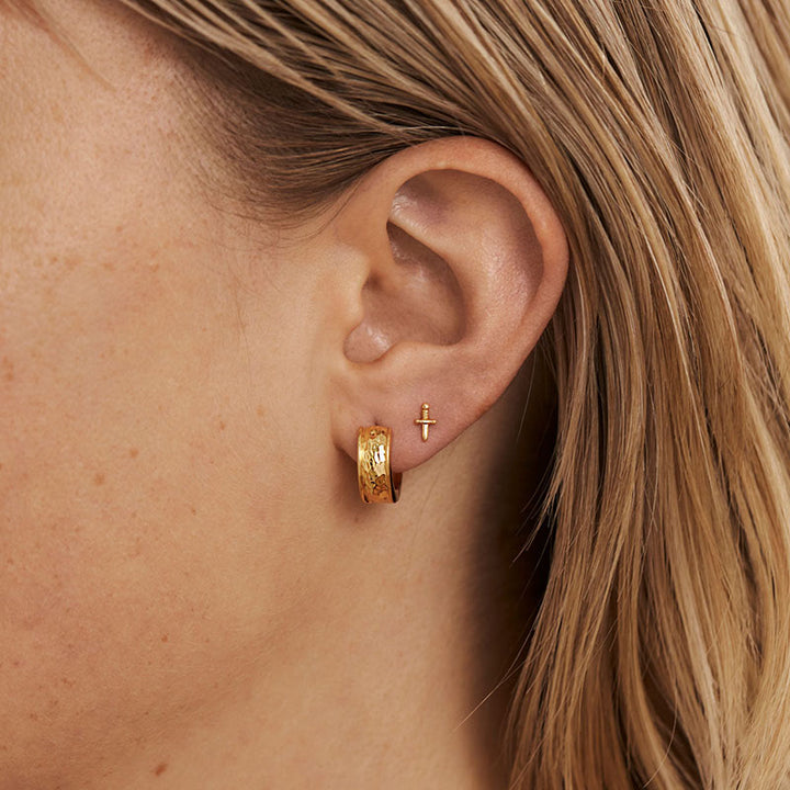 BOLD TEXTURED HUGGIES