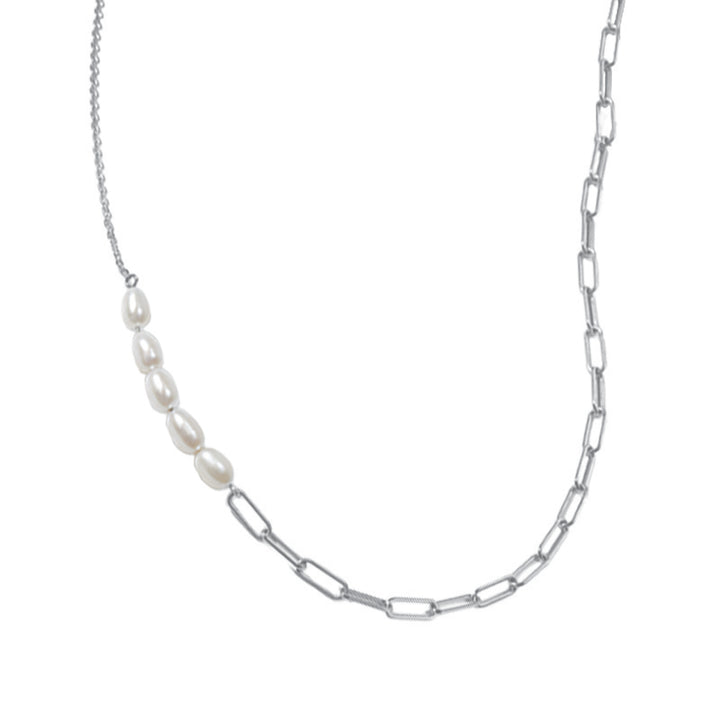 ESSENCE PEARL NECKLACE