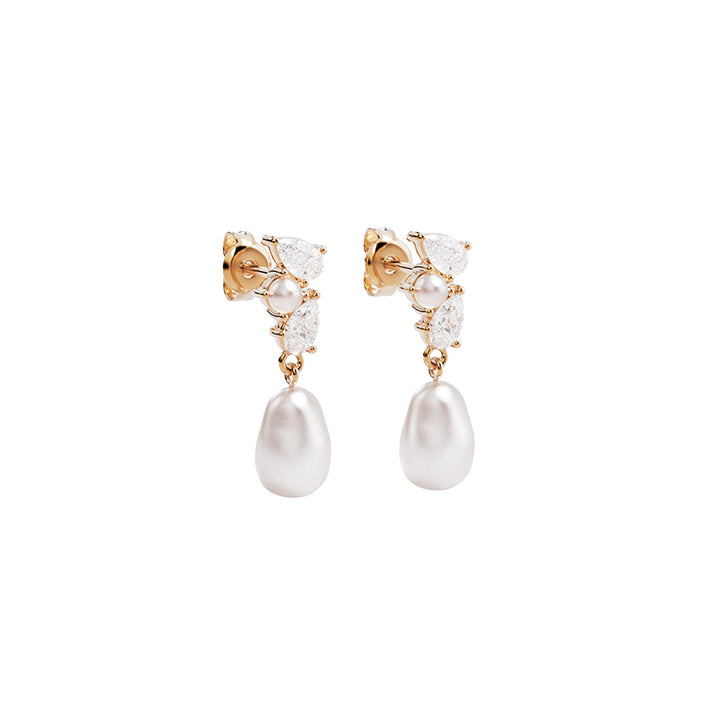 MOMENTS IN TIME PEARL DROP EARRINGS