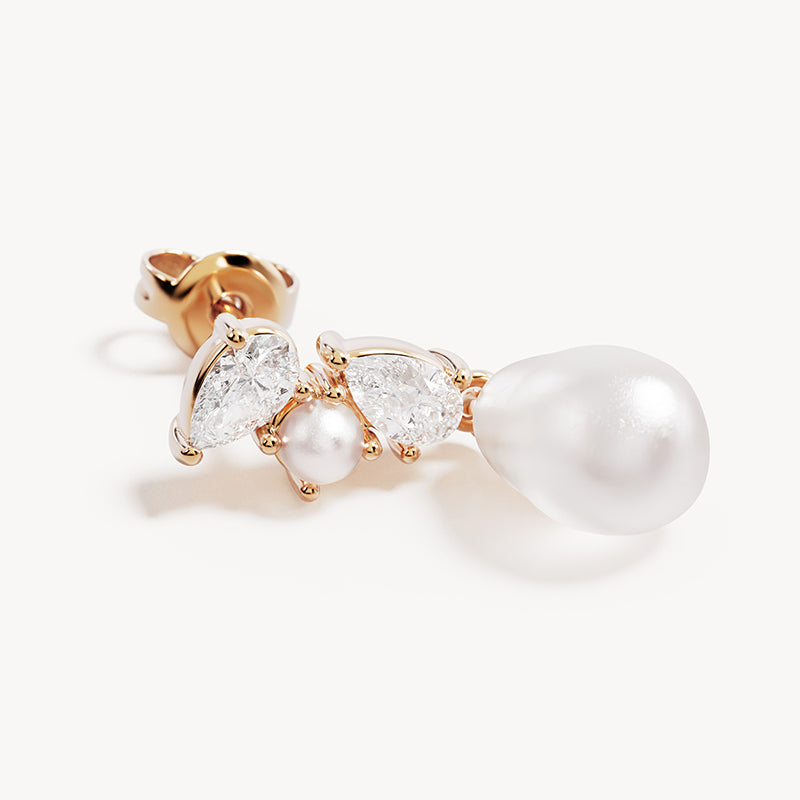 MOMENTS IN TIME PEARL DROP EARRINGS