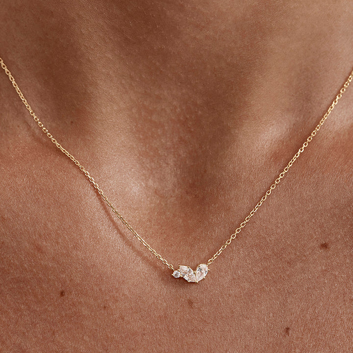 CRYSTAL WINGS NECKACE