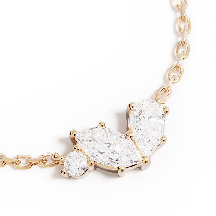 CRYSTAL WINGS NECKACE