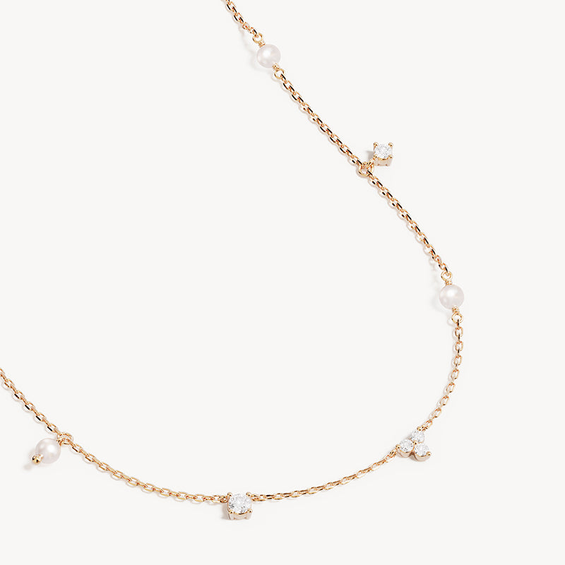 MOONLIT BLOOM PEARL CHOKER
