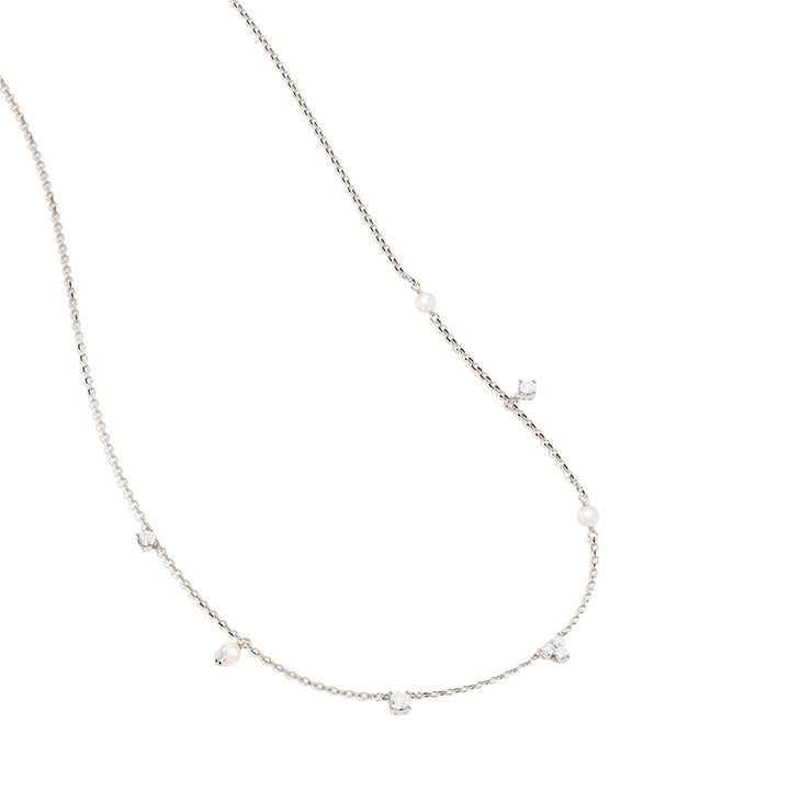 MOONLIT BLOOM PEARL CHOKER