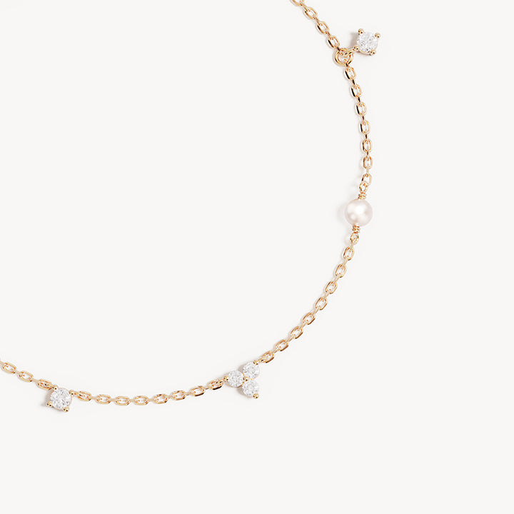 MOONLIT BLOOM PEARL BRACELET