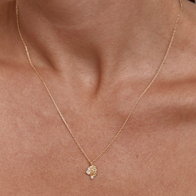 YOU ARE MAGIC ZODIAC NECKLACE LEO