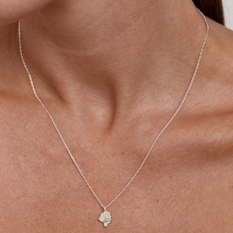 YOU ARE MAGIC ZODIAC NECKLACE LEO