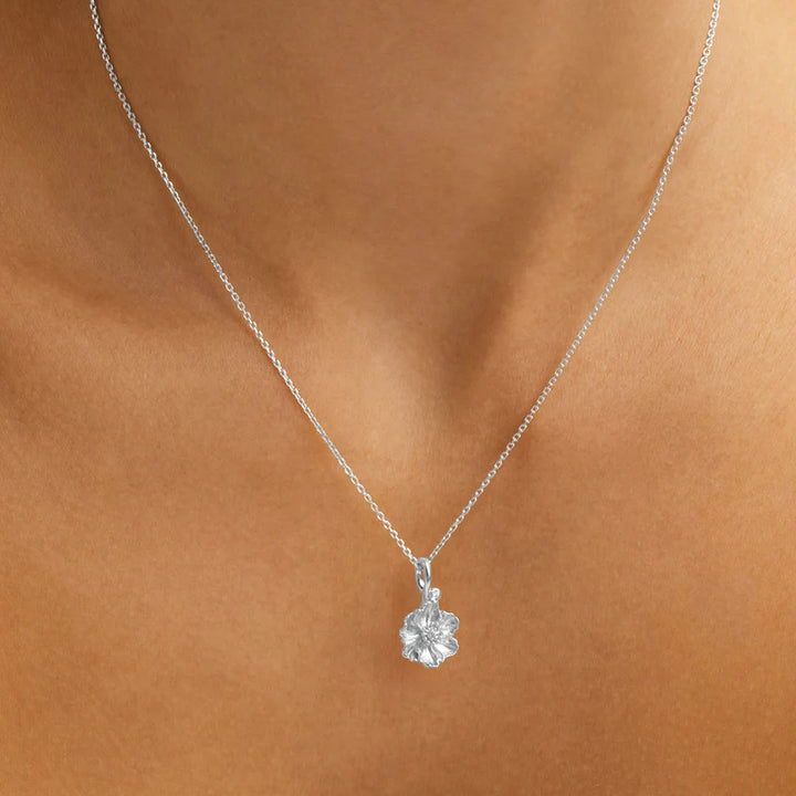 POPPY AUGUST BIRTH FLOWER NECKLACE