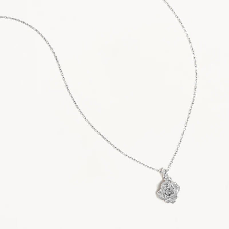 ROSE JUNE BIRTH FLOWER NECKLACE