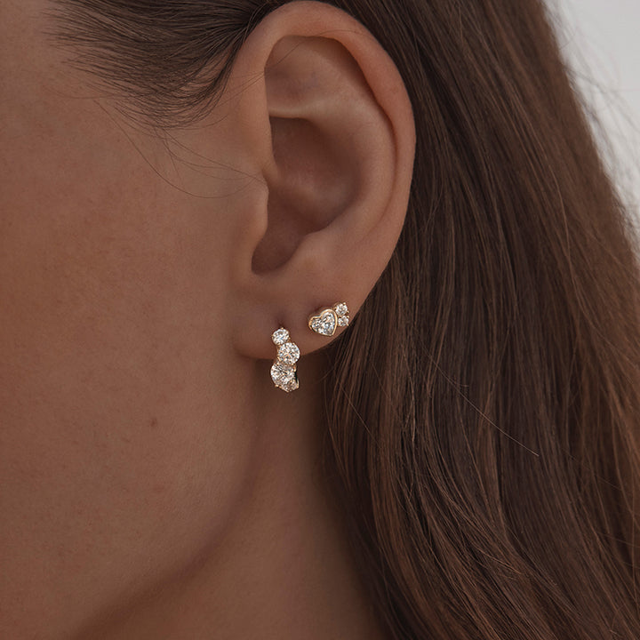 DREAM LOVER HEART STUD EARRINGS