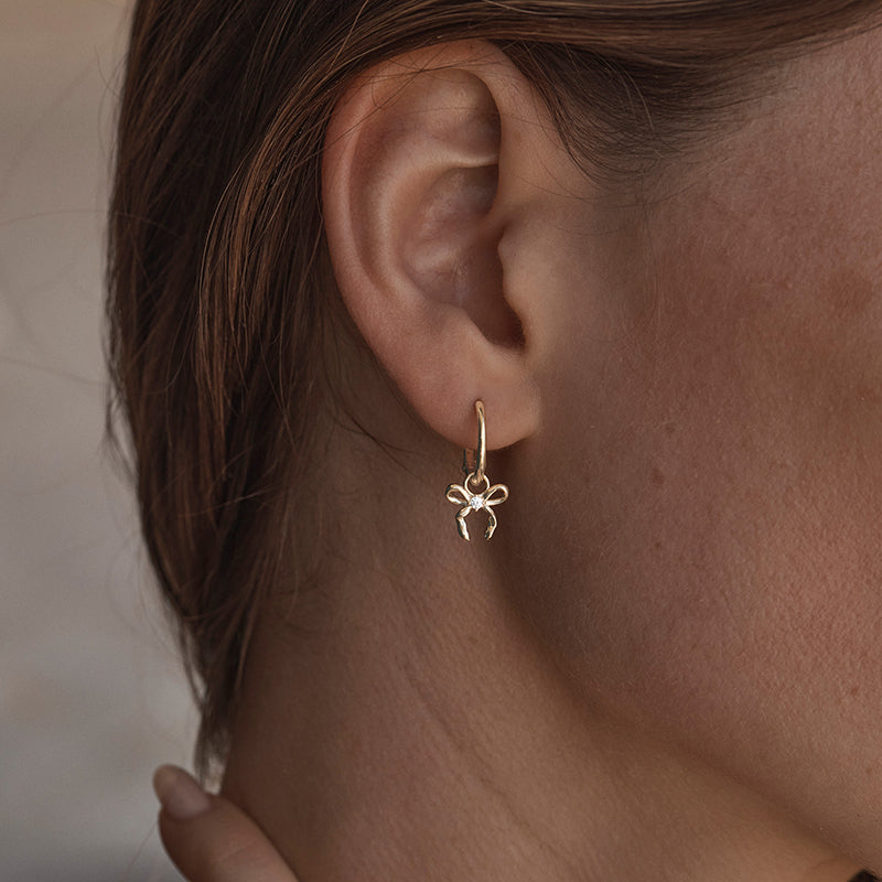 FOREVER MORE BOW HOOPS