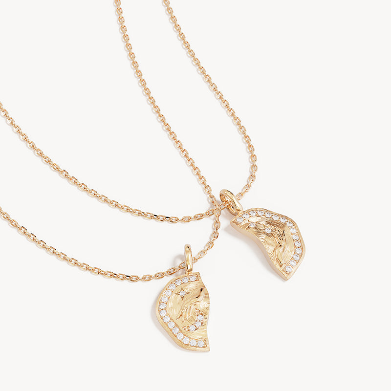 TOGETHER WE ARE MAGIC NECKLACE - MY MOON