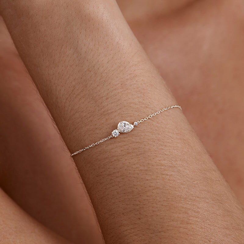 QUIET RADIANCE BRACELET