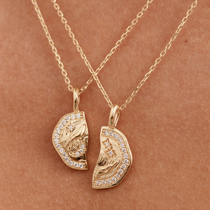 TOGETHER WE ARE MAGIC NECKLACE - MY MOON