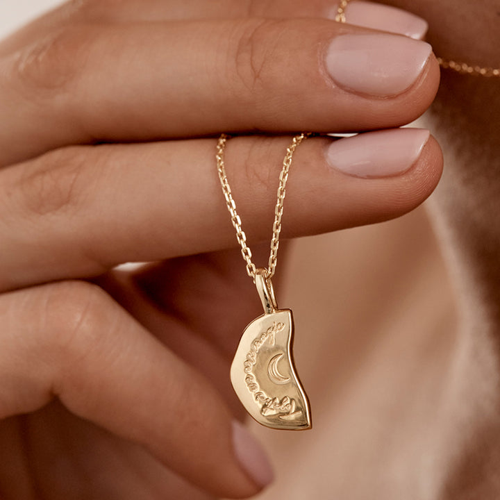 TOGETHER WE ARE MAGIC NECKLACE - MY MOON