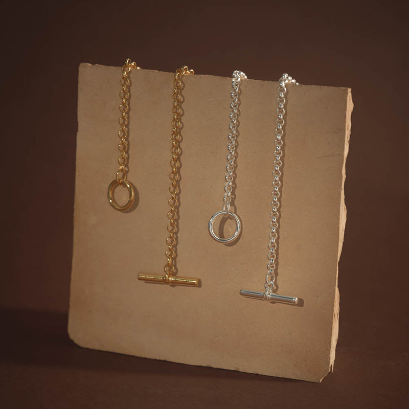 EVOLVE T-BAR NECKLACE