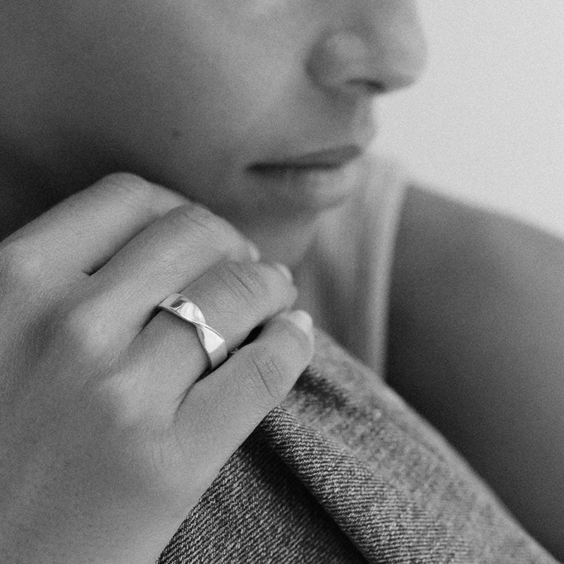 REMANENCE RING