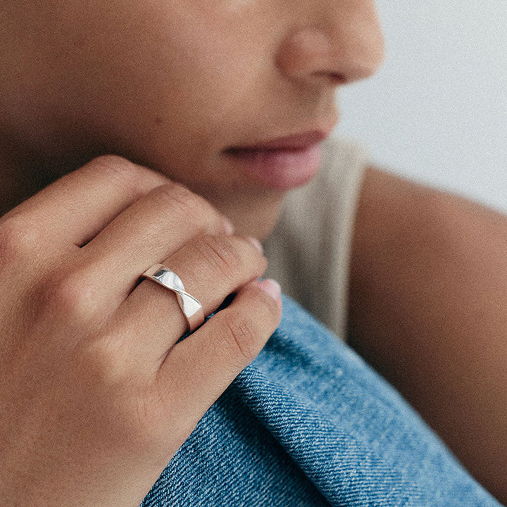 REMANENCE RING