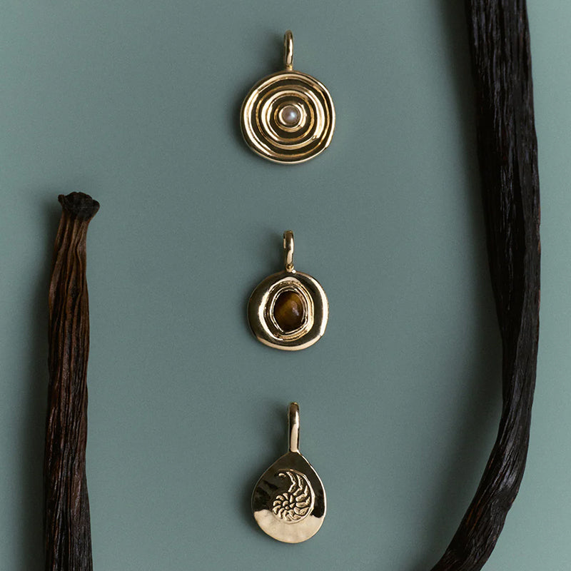 GOLDEN RATIO NECKLACE