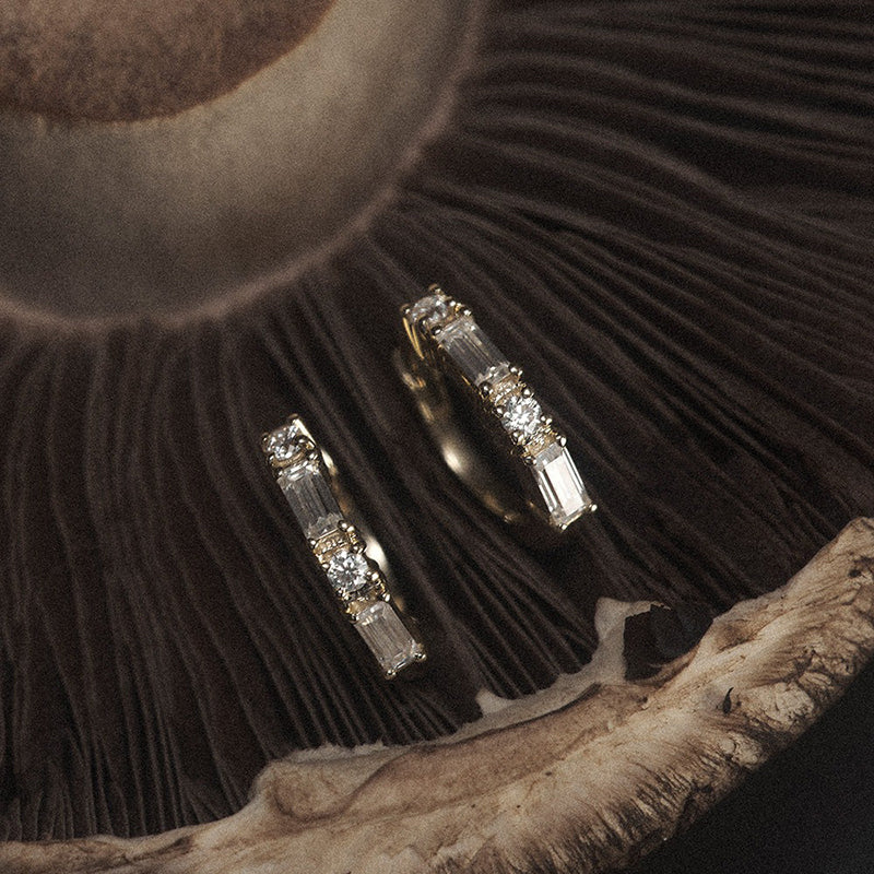 LUMA HUGGIES