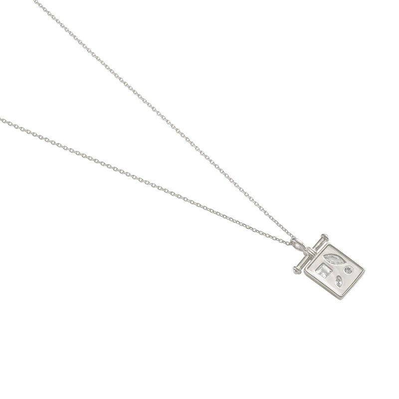 PLACE PENDANT NECKLACE