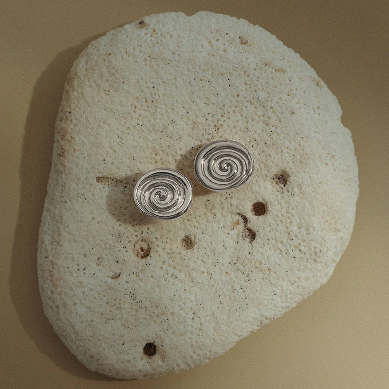 TEMPO OVERSIZED STUDS