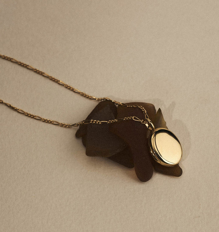 ETERNAL LOCKET