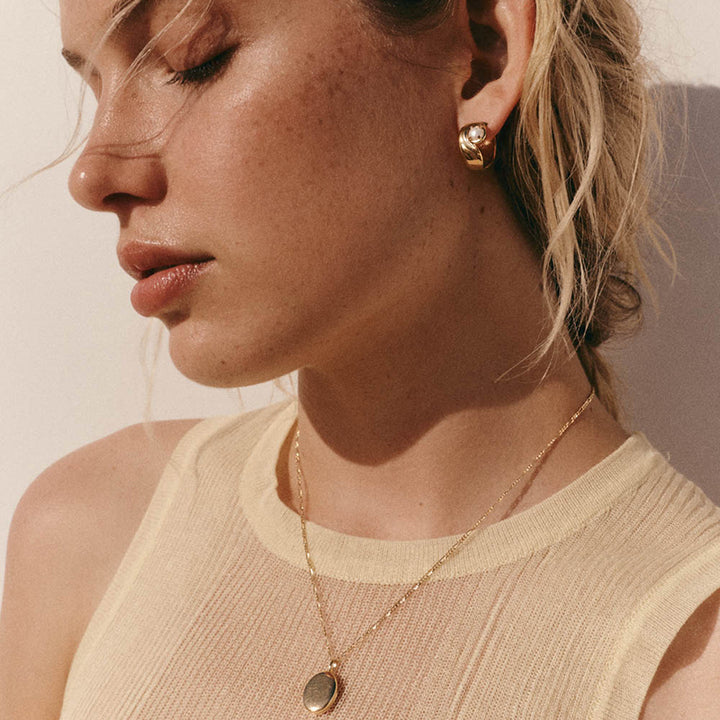 ILLUMINATE HOOPS