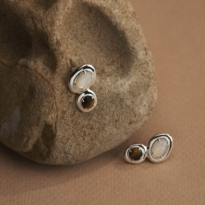 PASSAGE DROP STUDS