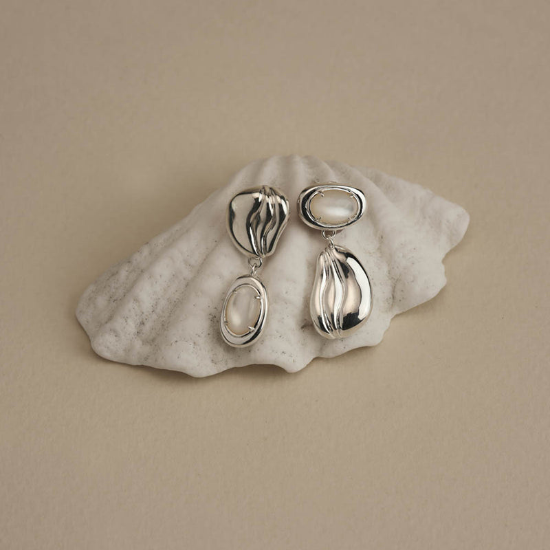 PASSAGE EARRINGS