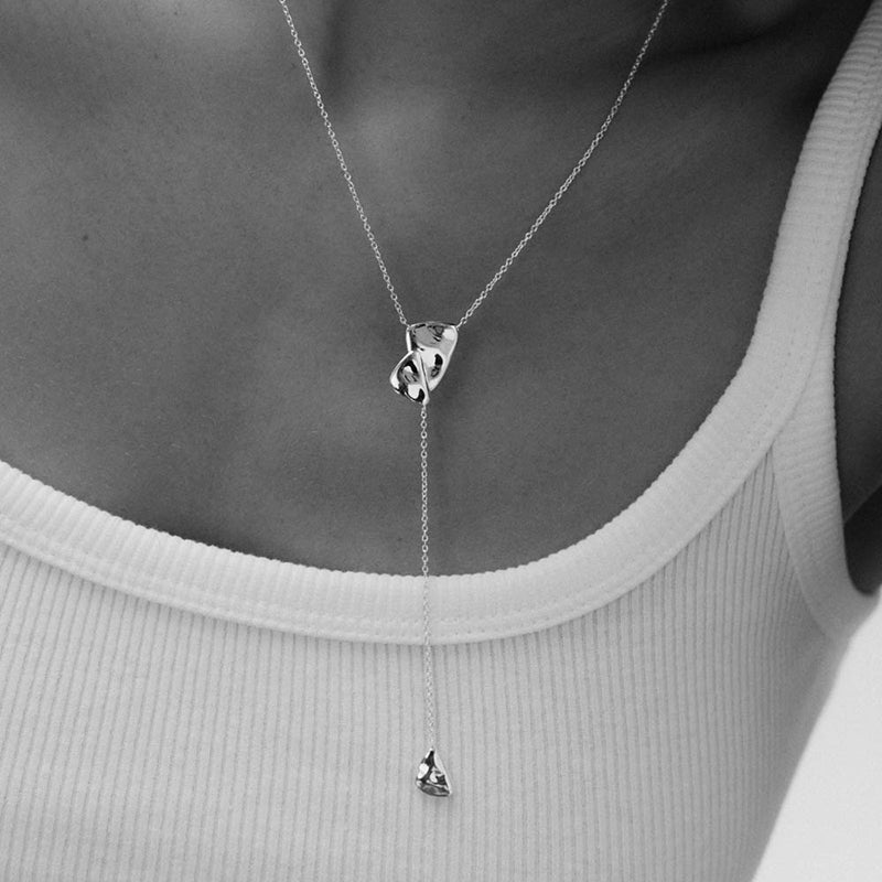 PORTAL LARIAT NECKLACE
