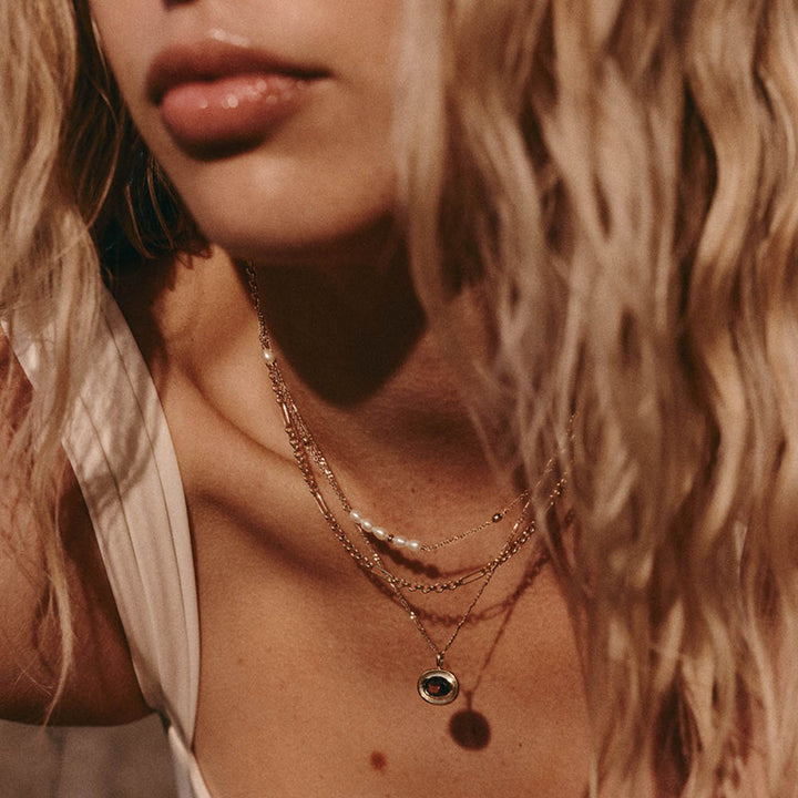 RESONANCE PEARL NECKLACE