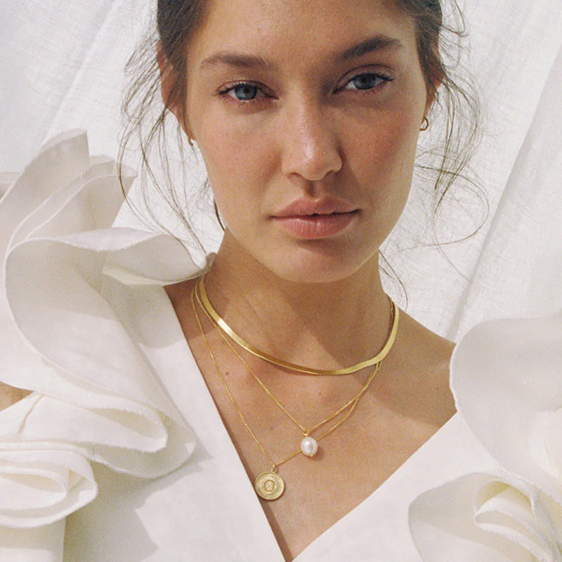 TRAVELLER COIN NECKLACE