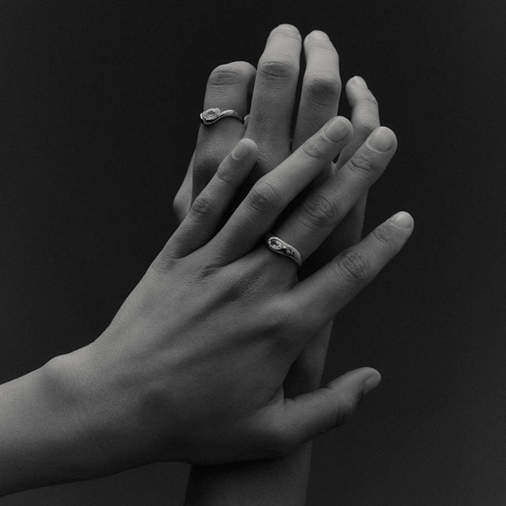 UNFOLD RING
