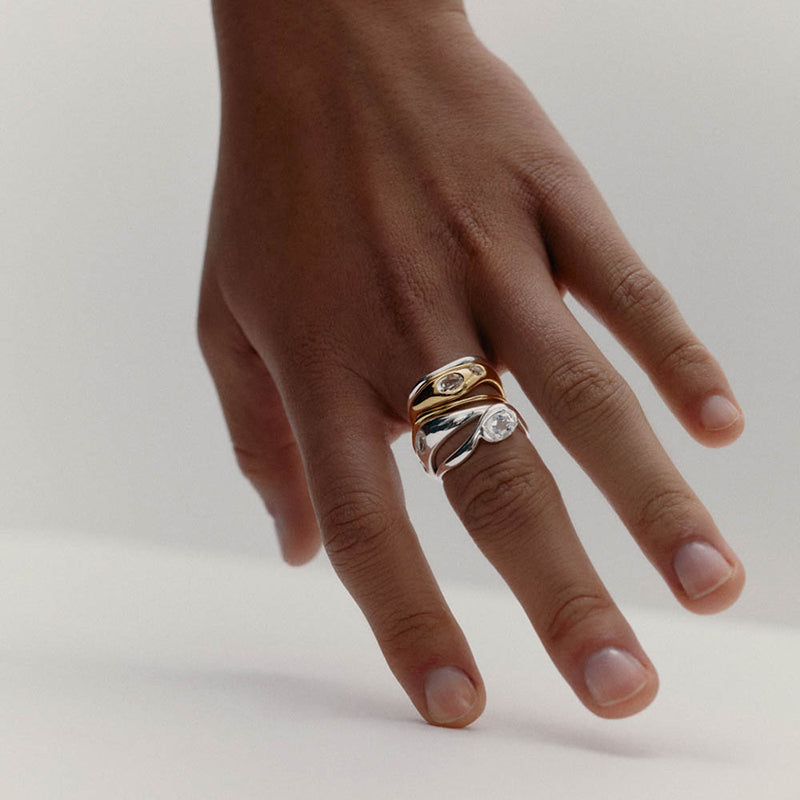 UNFOLD RING