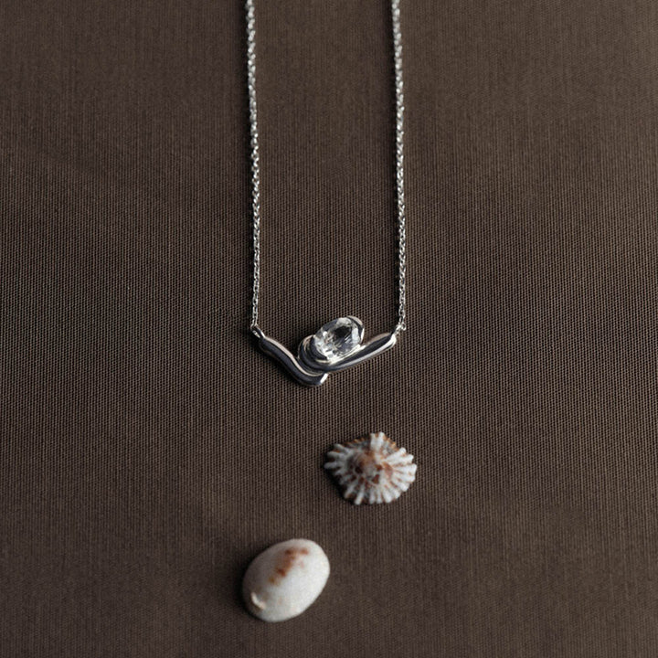 VESSEL NECKLACE