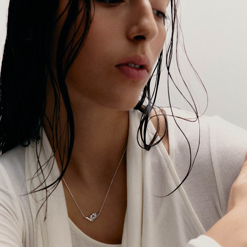 VESSEL NECKLACE