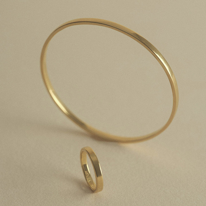CONTOUR BANGLE