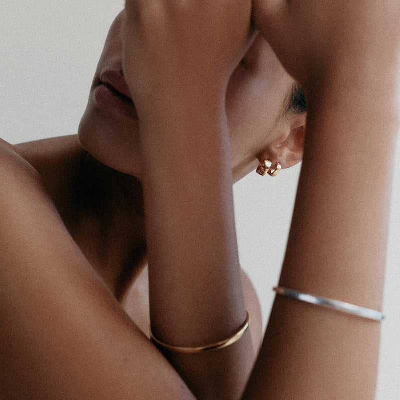 CONTOUR BANGLE