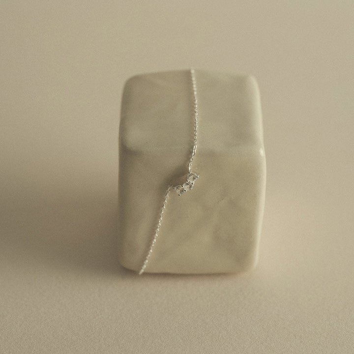 LUMEN NECKLACE