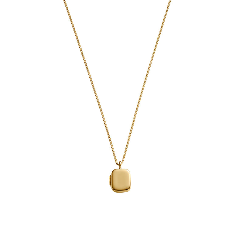 VERA LOCKET