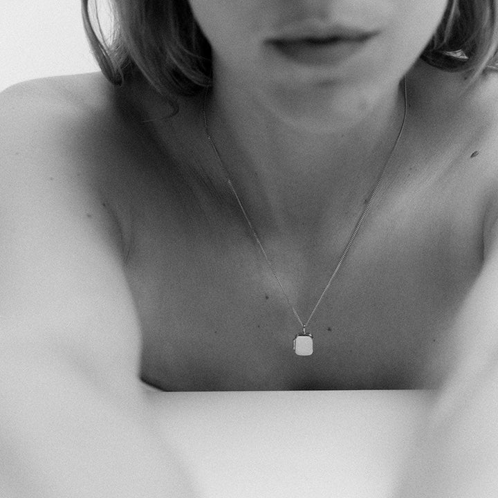 VERA LOCKET
