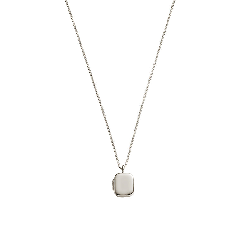 VERA LOCKET