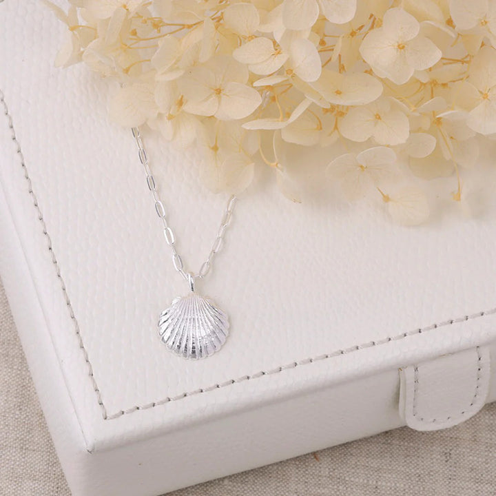 SANDSHELL NECKLACE