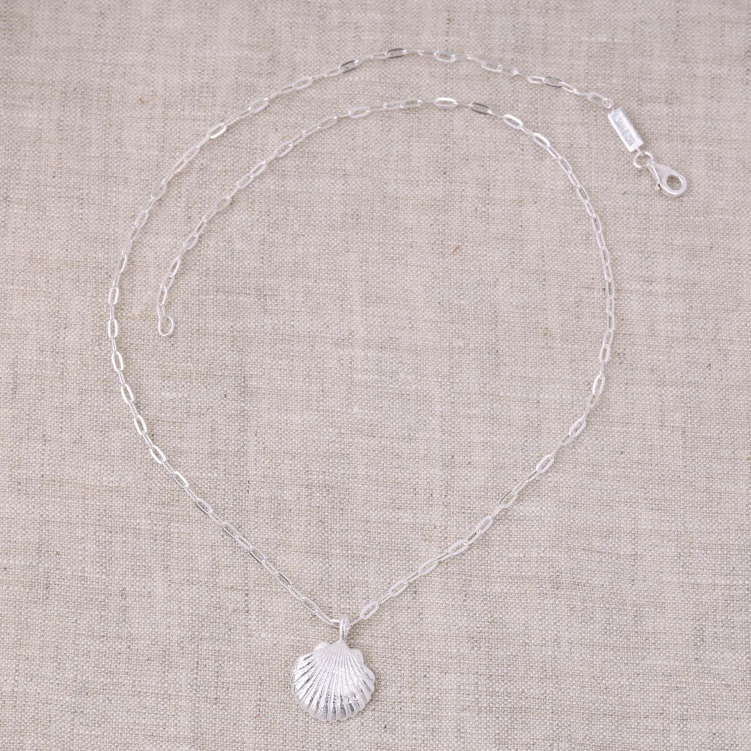 SANDSHELL NECKLACE