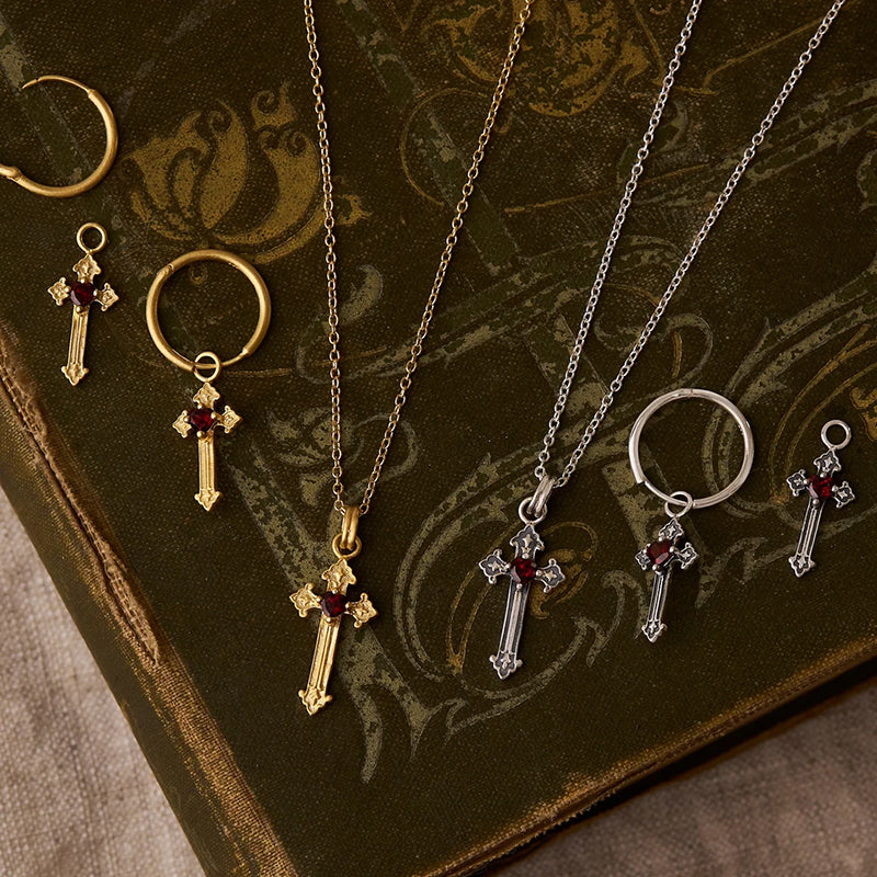 GOTHIC HEART CROSS