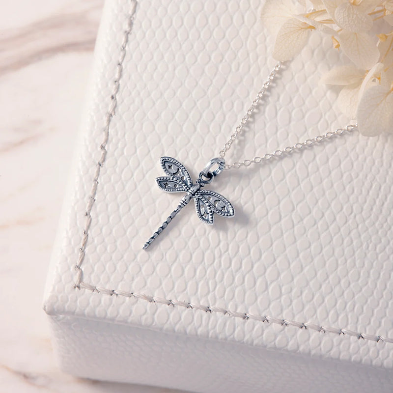 WILD DRAGONFLY NECKLACE
