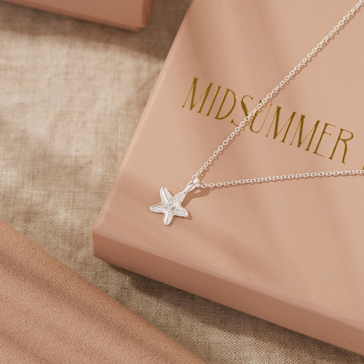 DAINTY STARFISH NECKLACE