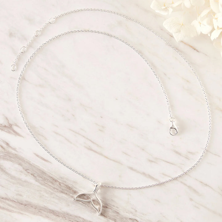 MINKE WHALE TAIL NECKLACE